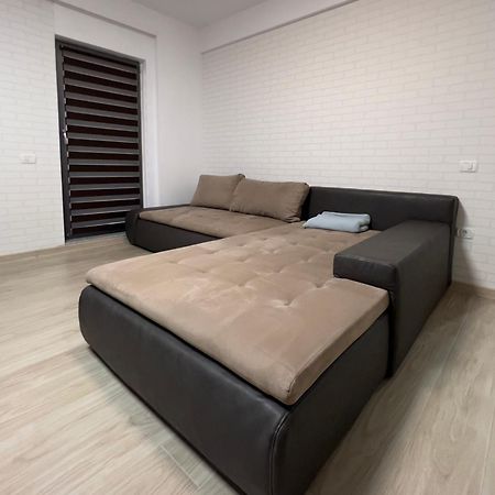 Aniversarium Grand Apartment Navodari Luaran gambar