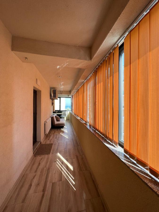 Aniversarium Grand Apartment Navodari Luaran gambar