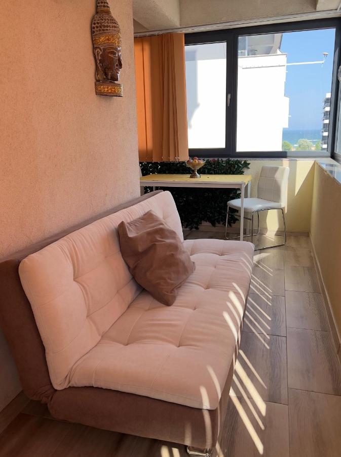 Aniversarium Grand Apartment Navodari Luaran gambar